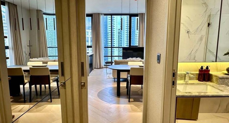 For rent 2 bedrooms condo in Sathon, Bangkok