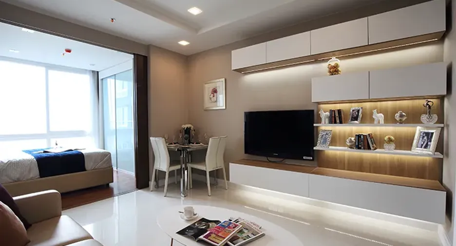 For sale 1 bed condo in Mueang Samut Prakan, Samut Prakan