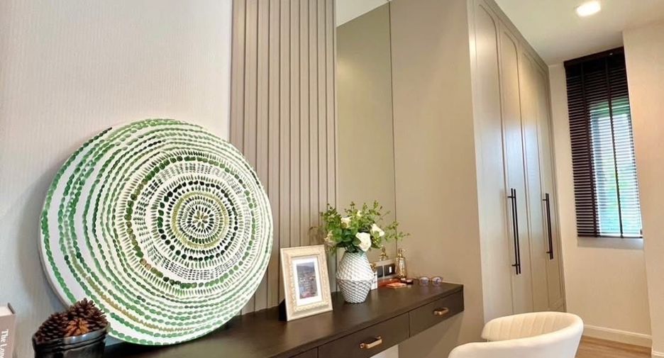 Haus zum Kauf und zur Miete mit 5 Zimmer in Lat Krabang, Bangkok