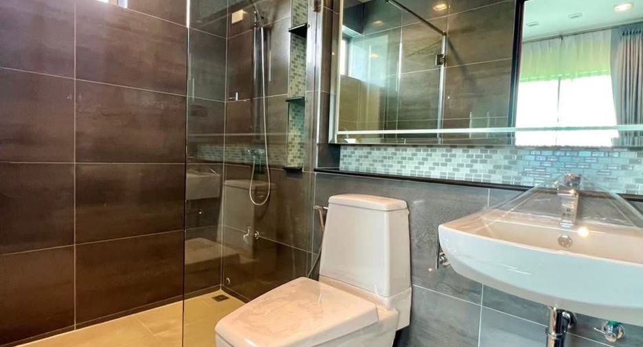 Haus zum Kauf und zur Miete mit 5 Zimmer in Lat Krabang, Bangkok