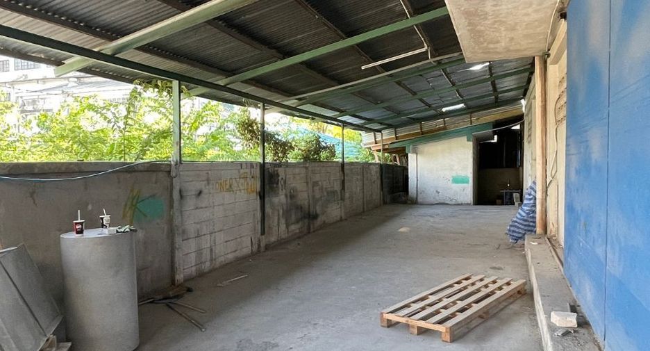 Casa en venta de estudio en Min Buri, Bangkok
