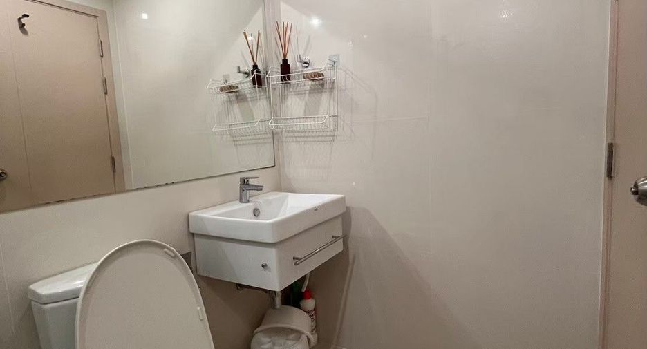 For rent 1 bed condo in Bang Phlat, Bangkok