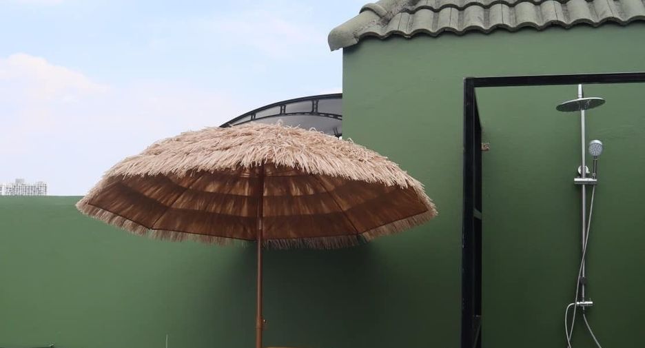 Wohnung zur Miete mit 2 Zimmer in Khlong Toei, Bangkok