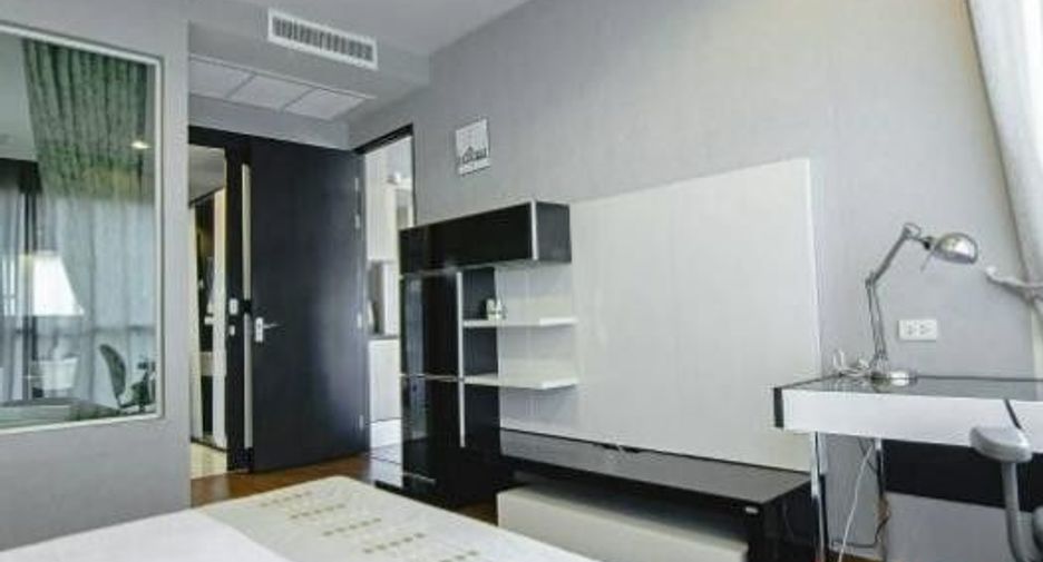 For sale 1 Beds condo in Pathum Wan, Bangkok