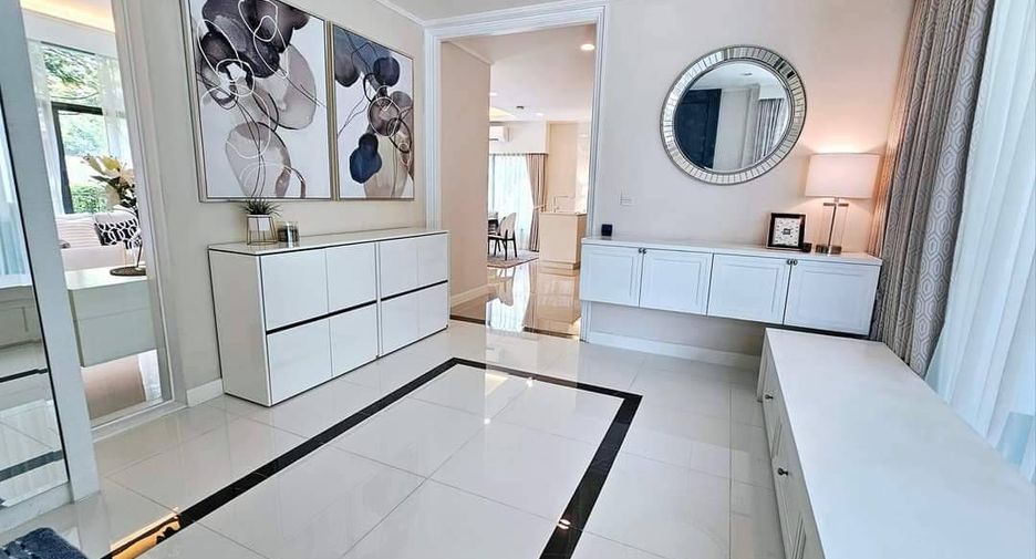 For sale and for rent 4 bedrooms house in Prawet, Bangkok