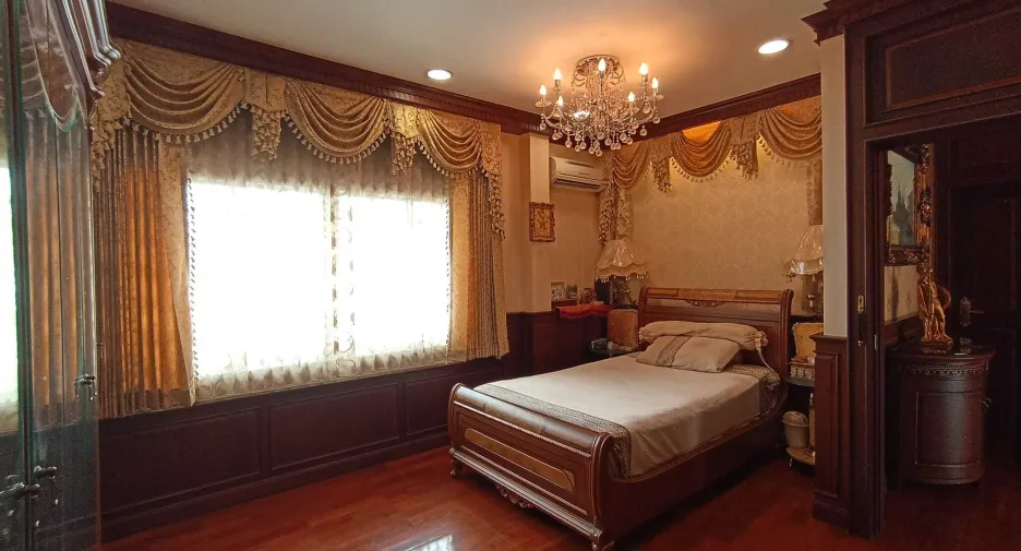 For sale 4 ベッドルーム house in Phra Samut Chedi, Samut Prakan
