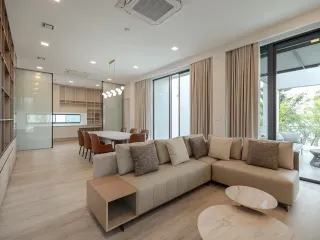 For rent 4 bedrooms house in Saphan Sung, Bangkok