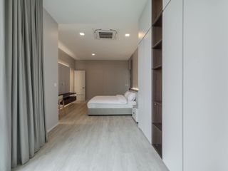 For rent 4 bedrooms house in Saphan Sung, Bangkok