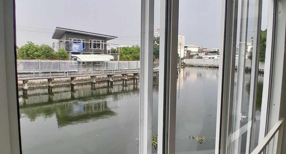 ให้เช่า 2 ห้องนอน บ้านเดี่ยว ใน วัฒนา, กรุงเทพฯ