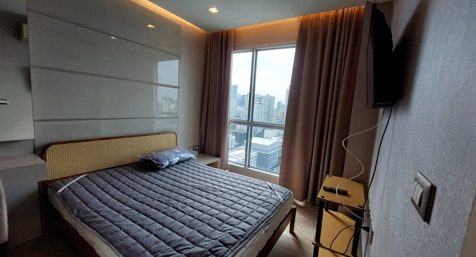 For rent 1 bed condo in Watthana, Bangkok