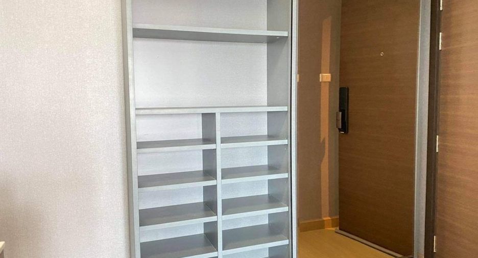 Wohnung zur Miete und zum Kauf mit 2 Zimmer in Huai Khwang, Bangkok