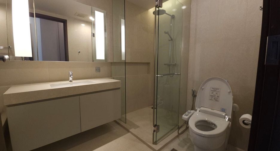 For sale and for rent 2 bedrooms condo in Watthana, Bangkok