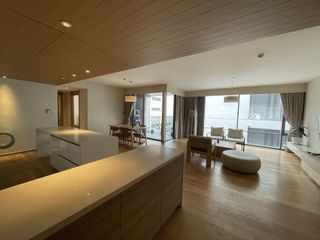 For rent 3 ベッドルーム apartment in Pathum Wan, Bangkok