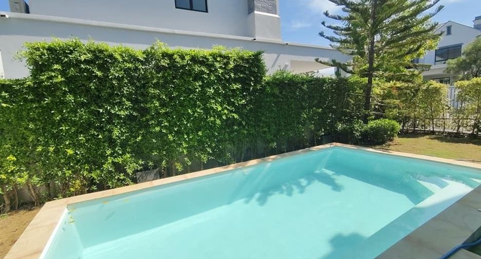 For rent 4 bedrooms house in Saphan Sung, Bangkok