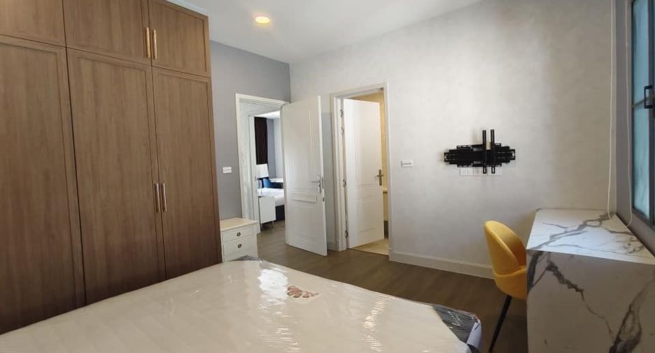 For rent 4 bedrooms house in Saphan Sung, Bangkok