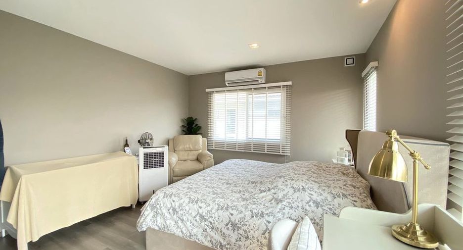 For rent 3 bedrooms house in Prawet, Bangkok