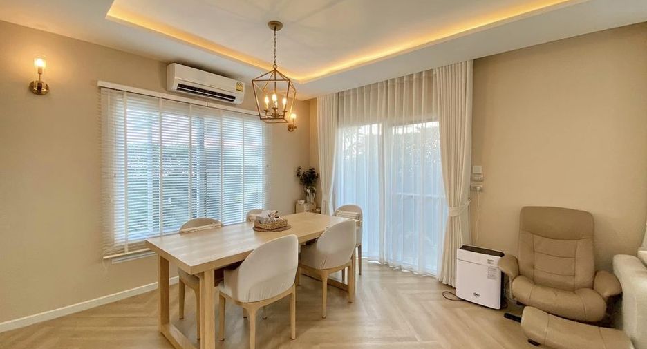 For rent 3 bedrooms house in Prawet, Bangkok
