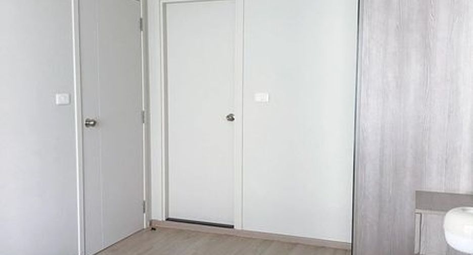 For rent 2 bedrooms condo in Chatuchak, Bangkok