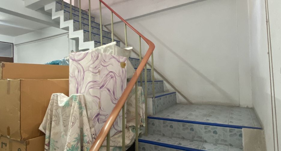 For sale retail Space in Bang Rak, Bangkok