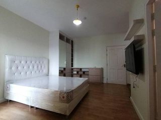 Wohnung zum Kauf mit 1 Zimmer in Khlong San, Bangkok