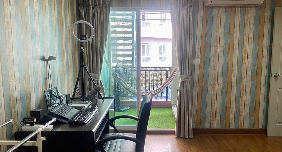For sale 2 bedrooms condo in Phra Khanong, Bangkok