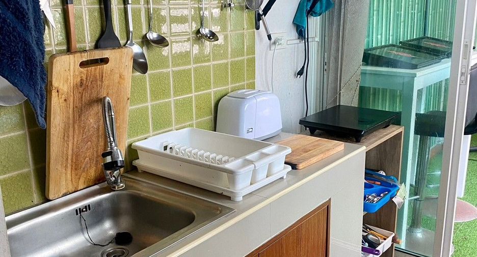 For sale 2 bedrooms condo in Phra Khanong, Bangkok