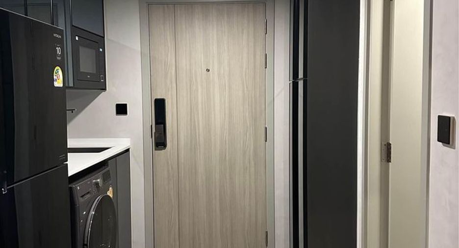 For rent 1 bed condo in Bang Rak, Bangkok