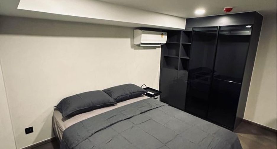 For rent 1 bed condo in Bang Rak, Bangkok