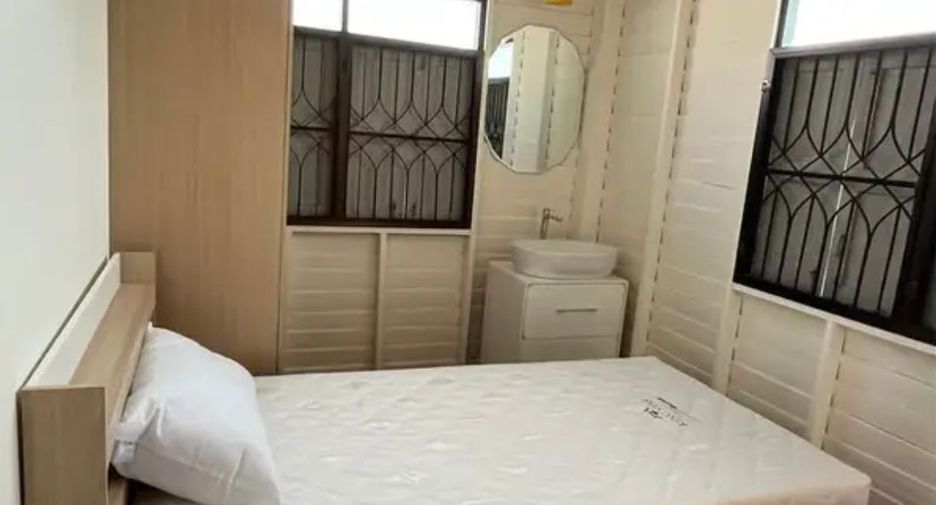 Haus zur Miete mit 3 Zimmer in Bang Na, Bangkok