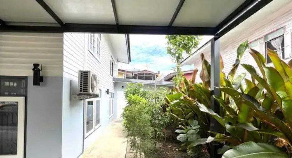 Haus zur Miete mit 3 Zimmer in Bang Na, Bangkok
