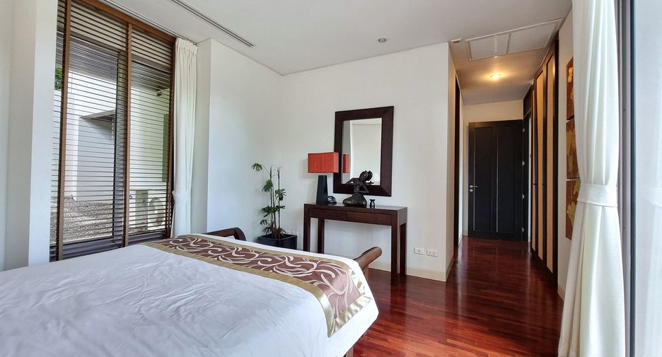 For sale 3 bedrooms condo in Mueang Phuket, Phuket