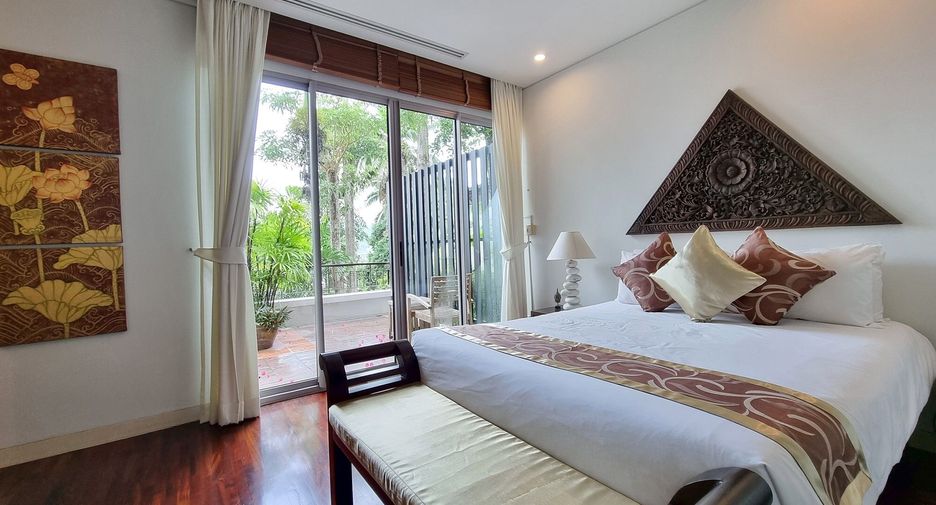 For sale 3 bedrooms condo in Mueang Phuket, Phuket