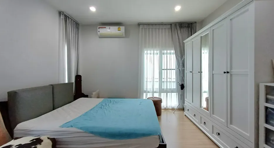 For rent 3 bedrooms house in Bang Lamung, Chonburi