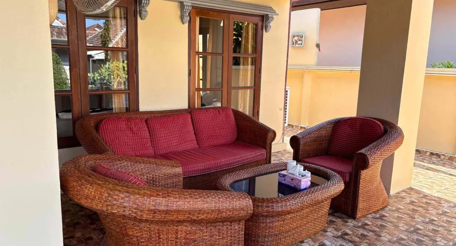 Casa en alquiler de 3 habitaciones en Kathu, Phuket