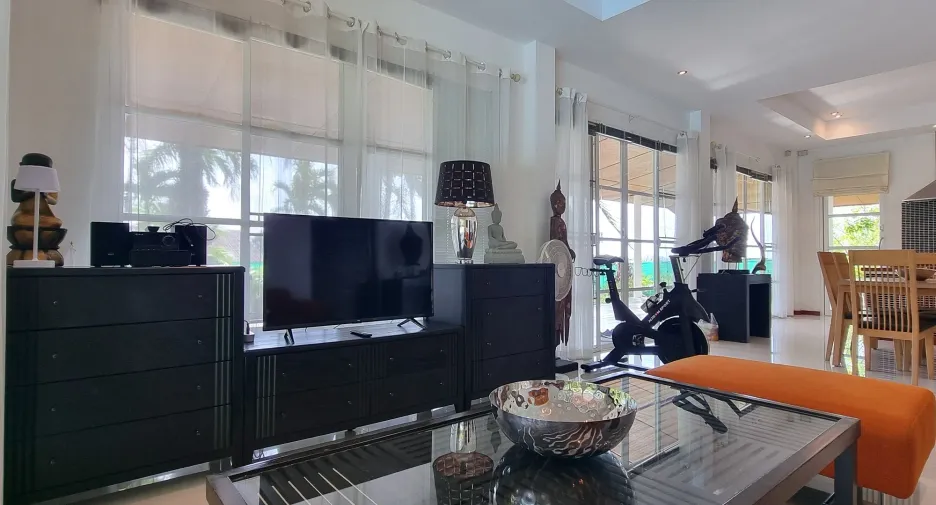 For sale 2 ベッドルーム villa in Mueang Phuket, Phuket