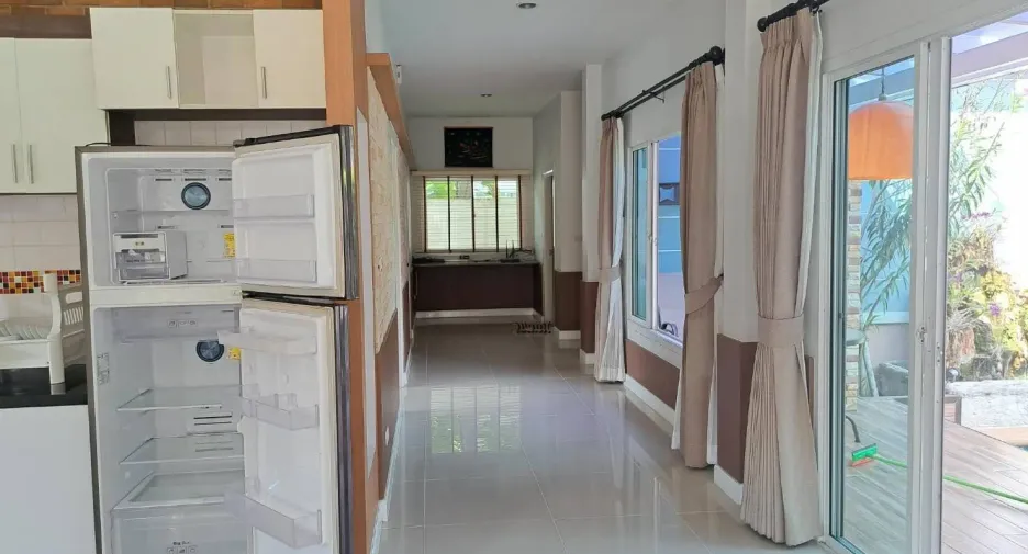 For rent 3 bedrooms house in Huay Yai, Pattaya