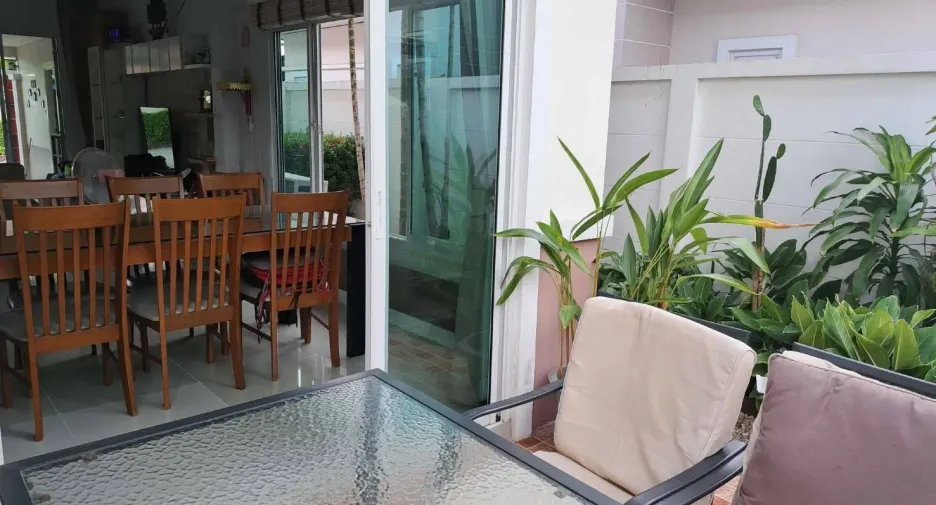 For rent 3 bedrooms house in Huay Yai, Pattaya
