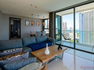 Condo en alquiler de 2 habitaciones en Bang Lamung, Chonburi