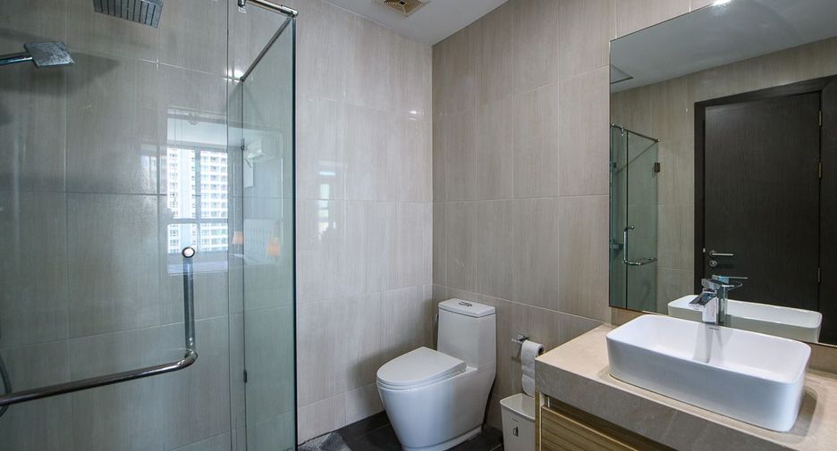 For rent 2 bedrooms condo in Bang Lamung, Chonburi