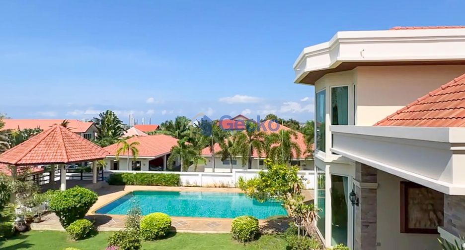 For sale 5 ベッドルーム house in Bang Lamung, Chonburi