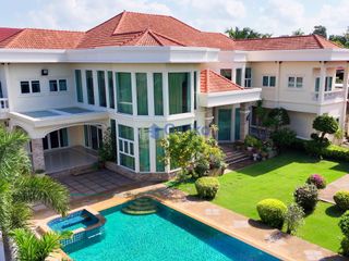 For sale 5 ベッドルーム house in Bang Lamung, Chonburi