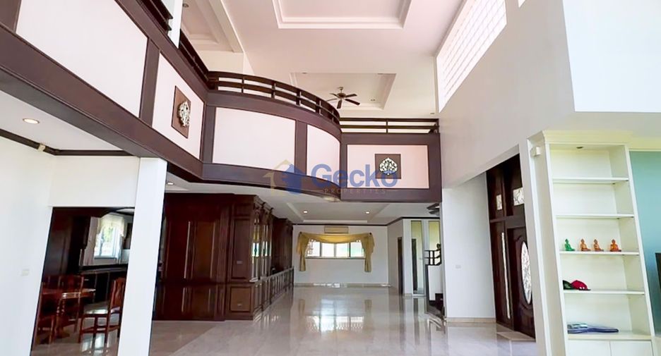 For sale 5 ベッドルーム house in Bang Lamung, Chonburi