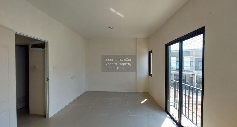 For sale 2 bedrooms townhouse in Phan Thong, Chonburi