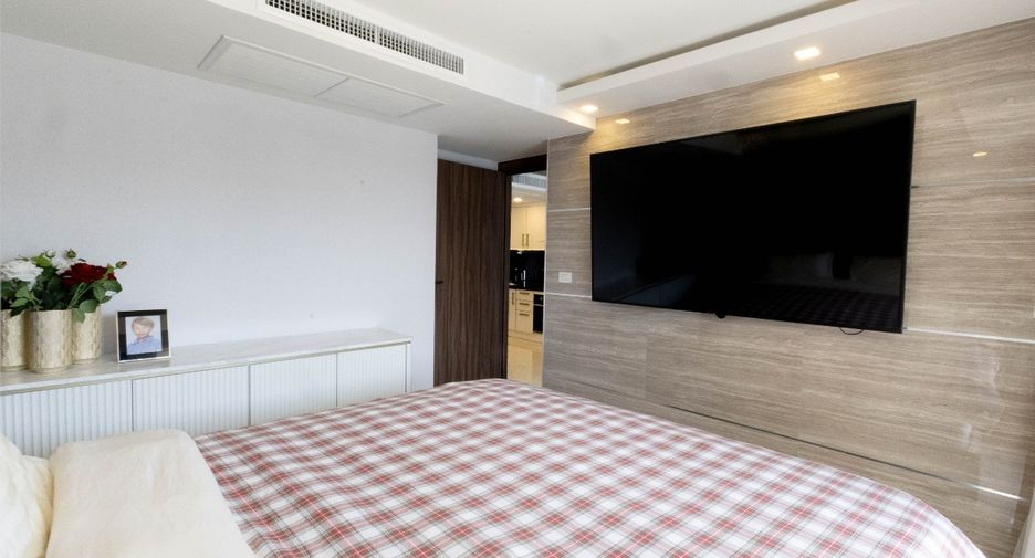 For sale 2 bedrooms condo in Bang Lamung, Chonburi