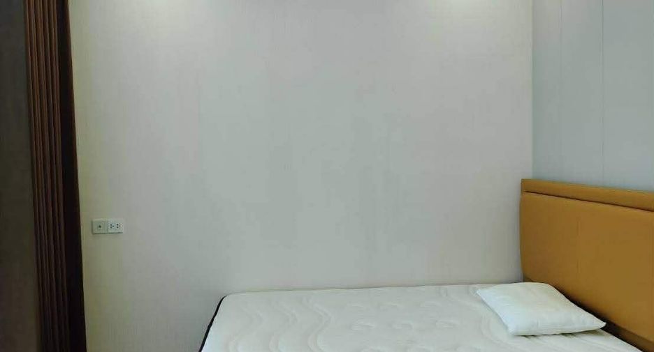 For rent 4 bedrooms condo in Bang Na, Bangkok