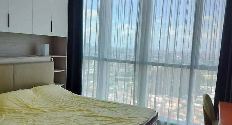 For rent 4 bedrooms condo in Bang Na, Bangkok
