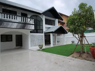 For Rent 3 Bedroom House In Bang Lamung, Chonburi
