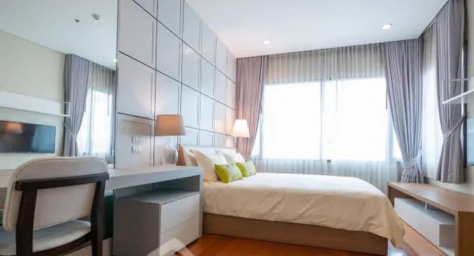 Wohnung zur Miete mit 3 Zimmer in Khlong Toei, Bangkok