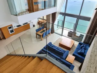 出租 和 出售 4 卧室 公寓 在 Bang Lamung, Chon Buri