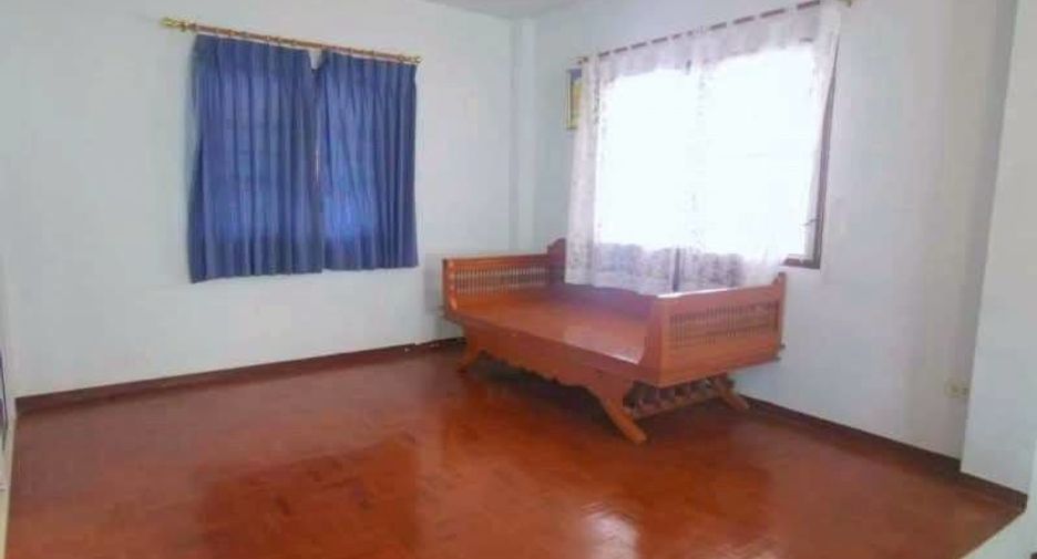 For sale 3 bedrooms house in Mueang Chiang Mai, Chiang Mai